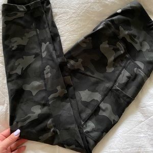 Yogalicious Camo Leggings